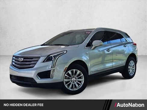 Used 2019 Cadillac XT5 FWD image 1
