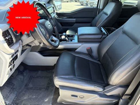 Used 2023 Ford F150 Lightning XLT image 13