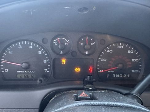 Used 2010 Ford Ranger XL image 17