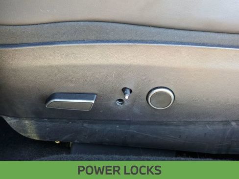 Used 2021 Tesla Model 3 Standard Range Plus image 15