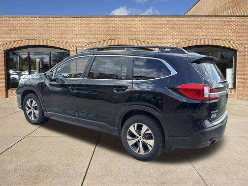 Used 2021 Subaru Ascent Premium w/ Convenience Package AWD/4WD image 10