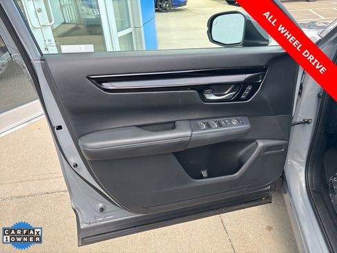 Used 2024 Honda CR-V EX-L image 11