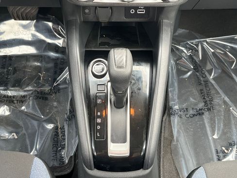 Used 2025 Nissan Versa SV FWD image 37