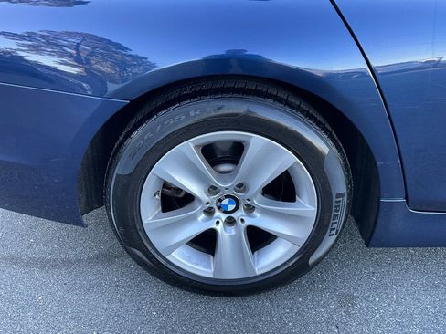 Used 2011 BMW 528i Sedan image 12