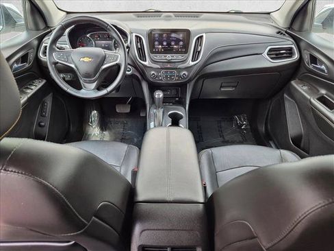 Used 2019 Chevrolet Equinox Premier FWD image 17