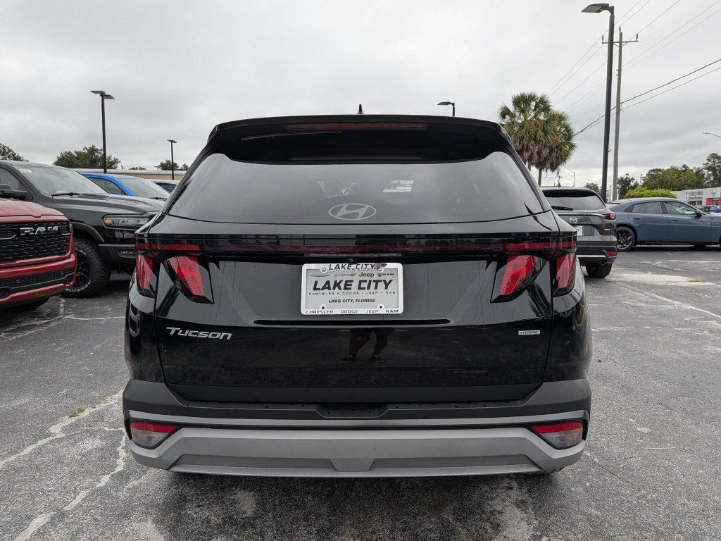 Used 2025 Hyundai Tucson SEL AWD/4WD image 4