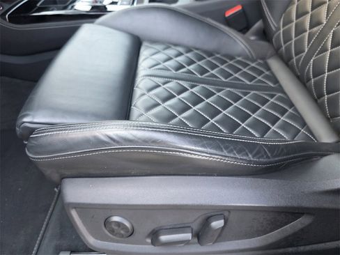 Used 2023 Audi SQ5 Premium Plus w/ Premium Plus Package image 18