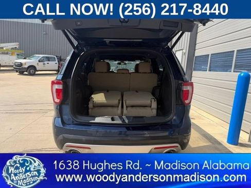 Used 2017 Ford Explorer Limited w/ Equipment Group 301A FWD image 6