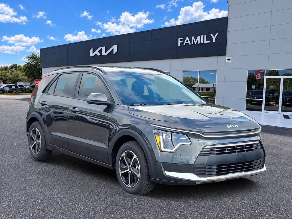 New 2026 Kia Niro LX FWD 360° Tour