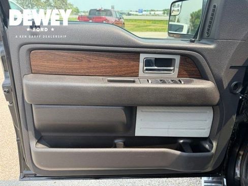 Used 2013 Ford F150 Lariat w/ Lariat Chrome Pkg AWD/4WD image 10
