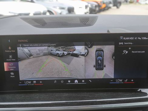 Certified 2024 BMW X7 xDrive40i w/ M Sport Package AWD/4WD image 21