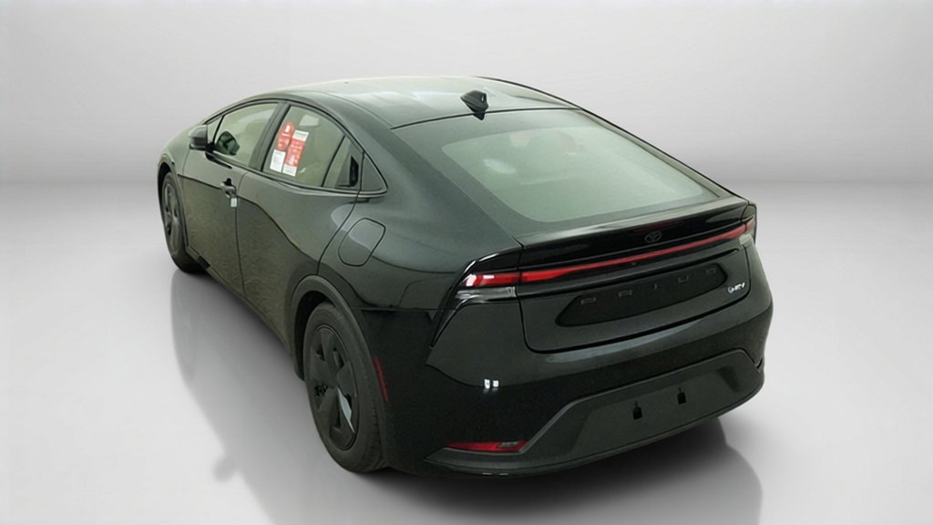 New 2027 Toyota Prius LE FWD image 9