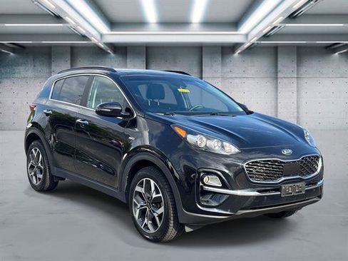 Used 2021 Kia Sportage EX w/ EX Technology Package AWD/4WD image 3