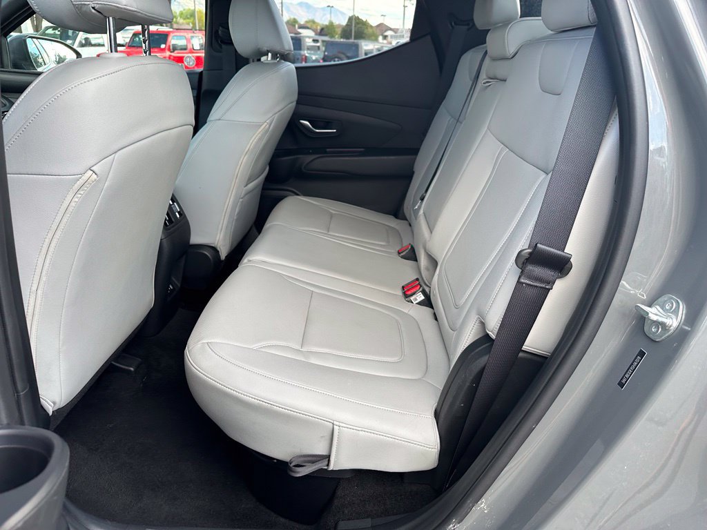 Used 2025 Hyundai Santa Cruz SEL AWD/4WD image 22