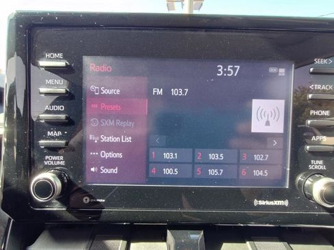 Used 2022 Toyota Corolla L FWD image 26