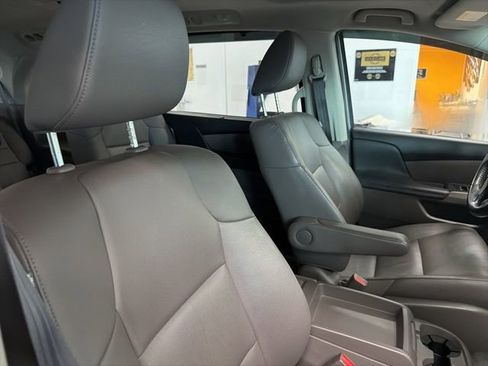 Used 2016 Honda Odyssey EX-L image 27