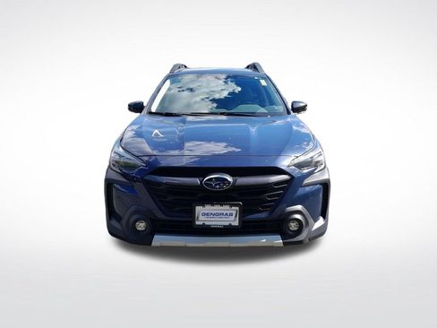 Used 2023 Subaru Outback Limited AWD/4WD image 2