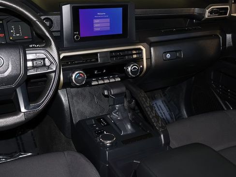 Used 2024 Toyota Tacoma SR AWD/4WD image 16