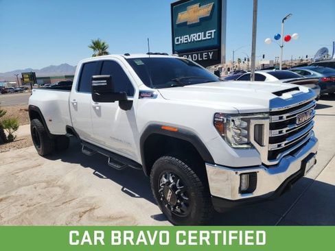 Certified 2022 GMC Sierra 3500 SLE w/ SLE Value Package AWD/4WD image 2