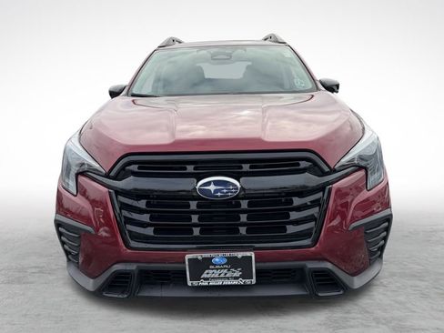 Used 2025 Subaru Ascent Onyx Edition image 2