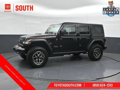 Used 2026 Jeep Wrangler Unlimited Rubicon AWD/4WD image 7