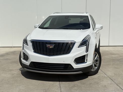 Certified 2023 Cadillac XT5 Premium Luxury image 1