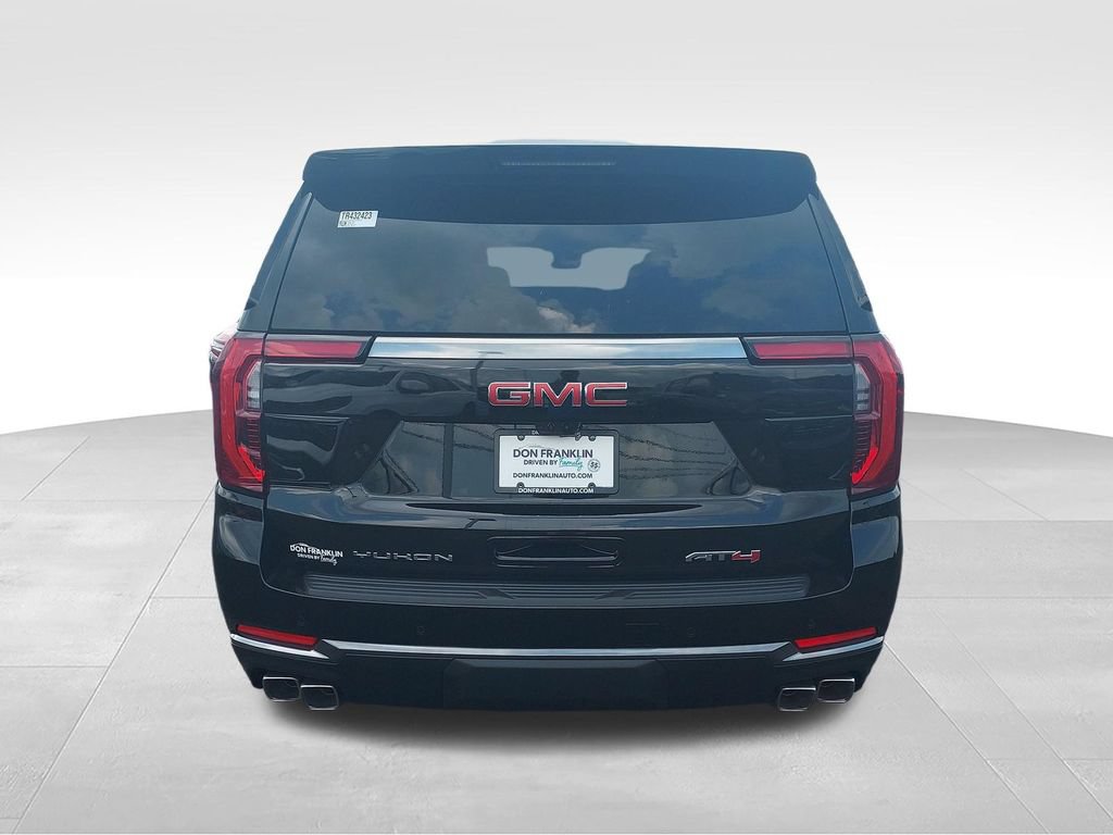 New 2026 GMC Yukon XL AT4 w/ AT4 Premium Package AWD/4WD image 4