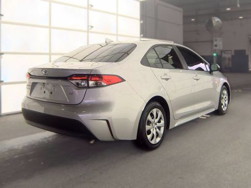 Used 2024 Toyota Corolla LE FWD image 6