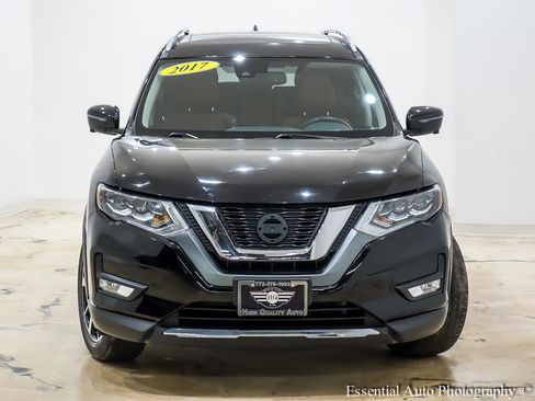Used 2017 Nissan Rogue SL w/ SL Premium Package image 5