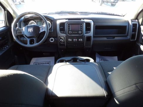 Used 2022 RAM 1500 Tradesman w/ Popular Equipment Group RWD image 32