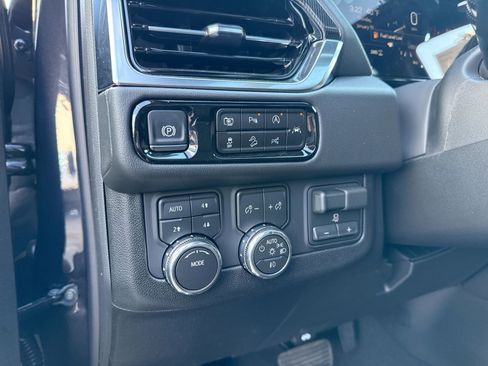 New 2026 GMC Yukon XL Elevation w/ Elevation Premium Package image 16