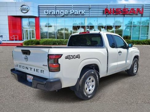 Used 2023 Nissan Frontier S w/ Technology Package AWD/4WD image 2