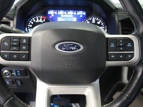 Used 2022 Ford Expedition Max Limited AWD/4WD image 13