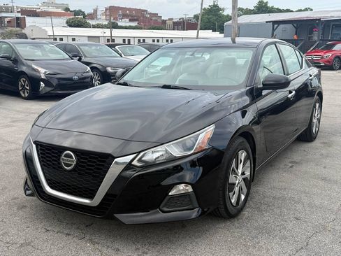 Used 2019 Nissan Altima 2.5 S FWD image 6