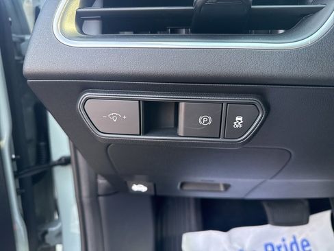 New 2025 Kia K4 LXS image 22