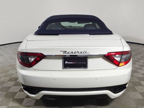 Used 2016 Maserati GranTurismo Sport image 9