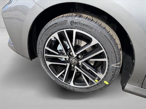 New 2026 Toyota Camry XLE image 16