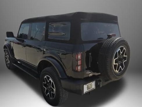Used 2023 Ford Bronco Outer Banks AWD/4WD image 6