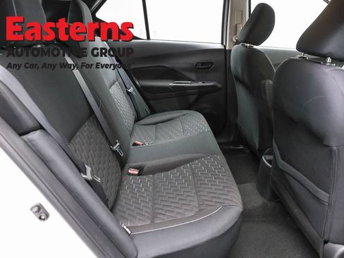 Used 2022 Nissan Kicks S FWD image 22