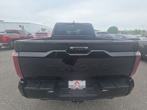 Used 2025 Toyota Tundra Platinum AWD/4WD image 6