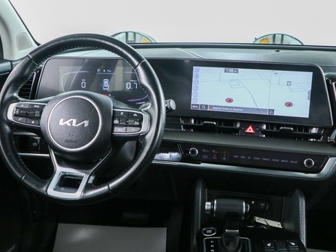 Used 2023 Kia Sportage EX FWD image 17