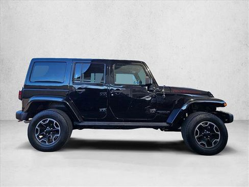 Used 2017 Jeep Wrangler Unlimited Rubicon image 4