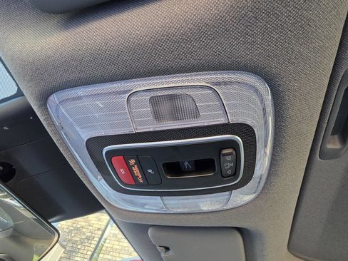 Used 2025 Hyundai Elantra SEL FWD image 27