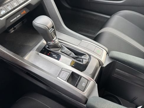 Certified 2021 Honda Civic LX image 31