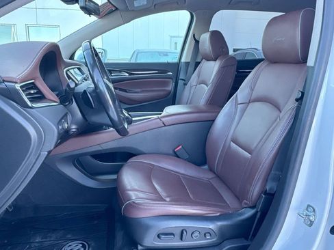 Used 2020 Buick Enclave Avenir w/ Avenir Technology Package image 20