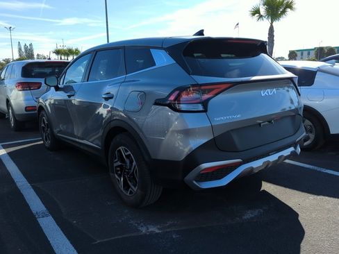 Certified 2025 Kia Sportage LX image 9