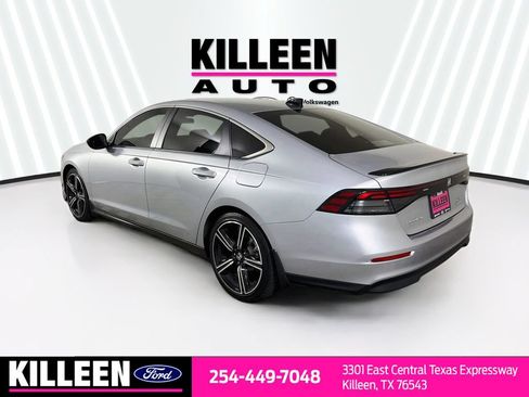 Used 2024 Honda Accord Sport image 6