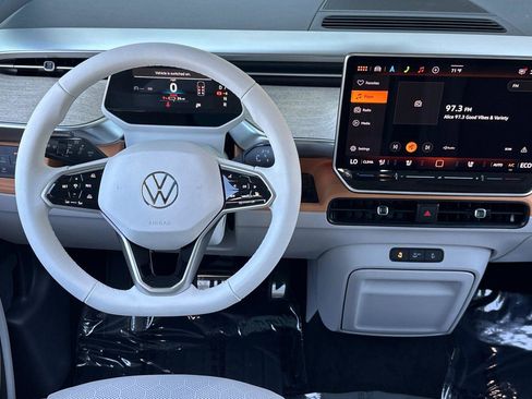 New 2025 Volkswagen ID. Buzz 1st Edition image 13