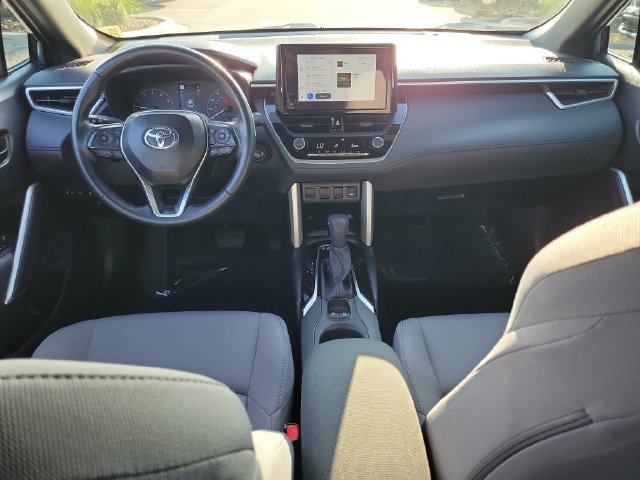 Used 2025 Toyota Corolla Cross AWD Hybrid image 13