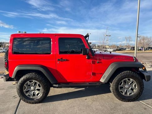 Used 2018 Jeep Wrangler Rubicon w/ Connectivity Group image 9
